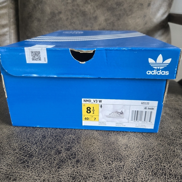 Adidas NMD V3 Womens - Picture 11 of 12